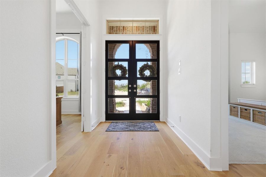 Spacious, unfurnished interior of a new home in Elyson, Katy (Image 22).