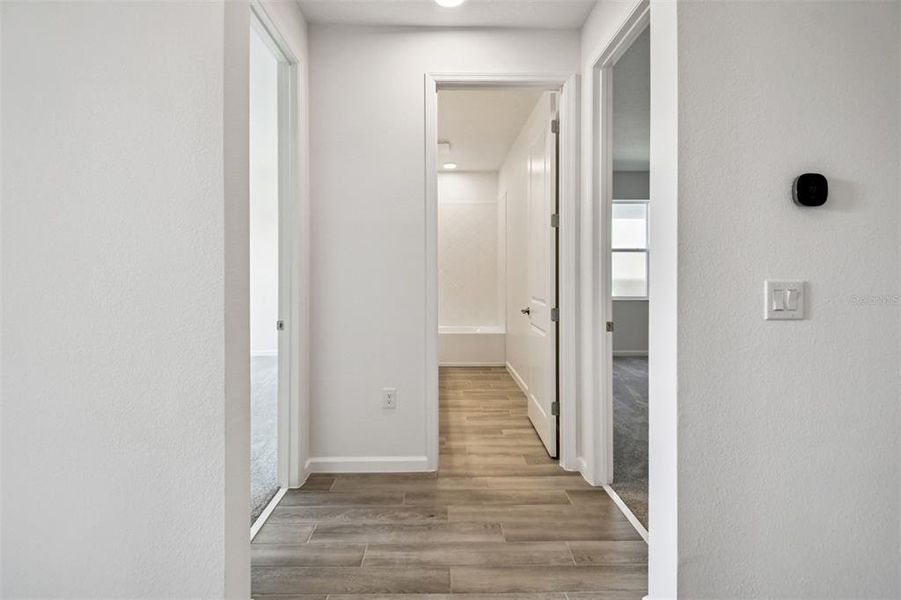 Spacious, unfurnished interior of a new home in Emerson Pointe, Apopka (Image 33).