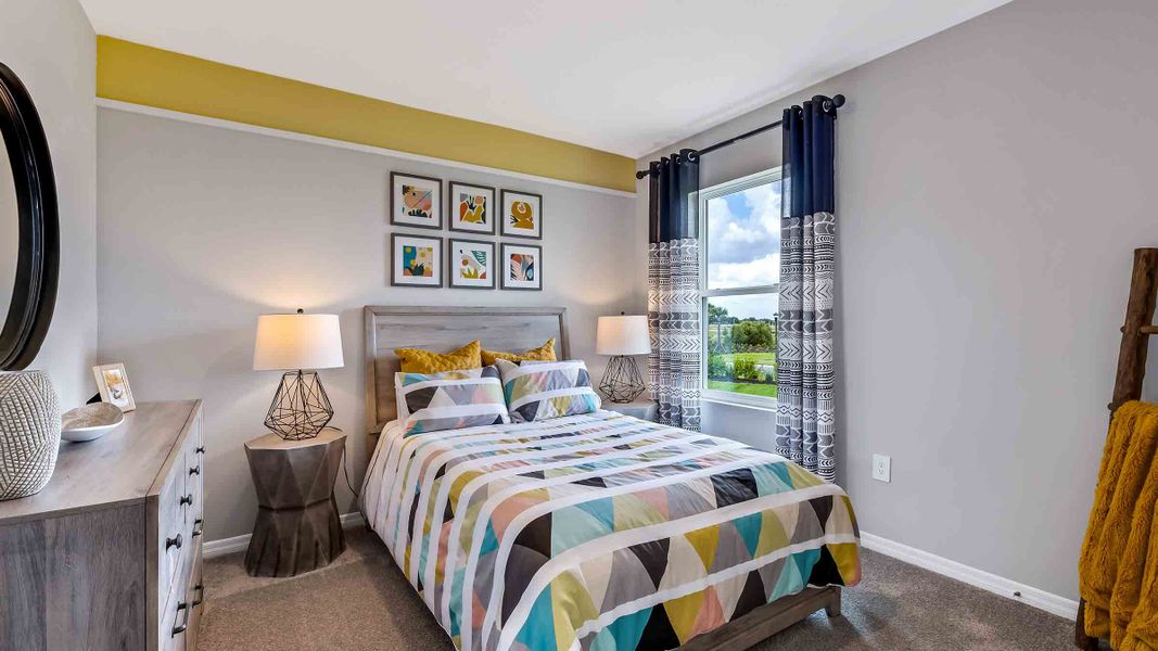 Representative furnished interior of a home built from the Robie II by D.R. Horton in Star Farms at Lakewood Ranch, Bradenton (Image 17).