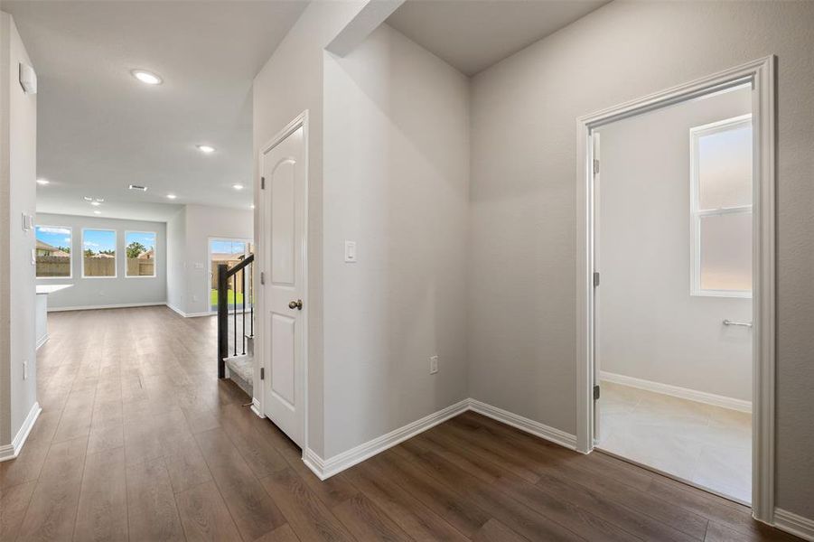 Spacious, unfurnished interior of a new home in The Colony, Bastrop (Image 25). Spacious, unfurnished interior of a new home in The Colony, Bastrop (Image 25).