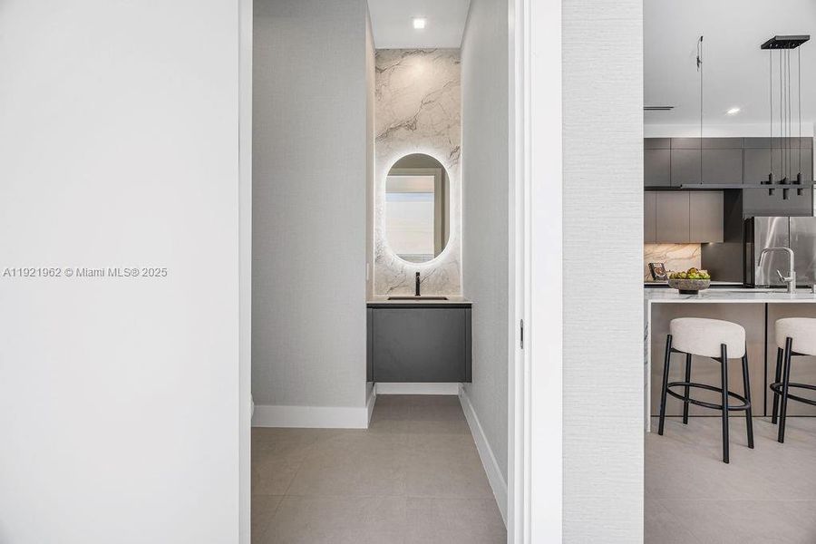 Furnished interior view inside a new home in , Fort Lauderdale (Image 19).