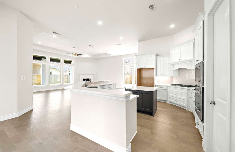 Representative furnished interior of a home built from the 2855AU by Ravenna Homes in Audubon 60′, Magnolia (Image 14).