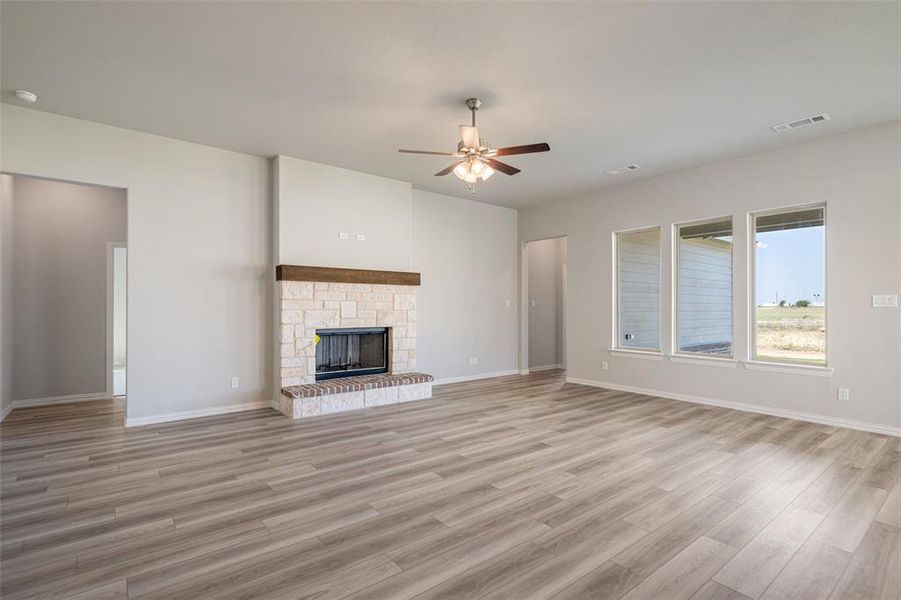 Spacious, unfurnished interior of a new home in Fairview Meadows, New Fairview (Image 27).