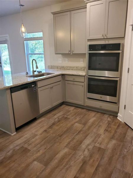 Furnished interior view inside a new home in Creekbend Overlook, South Fulton (Image 3). Furnished interior view inside a new home in Creekbend Overlook, South Fulton (Image 3).