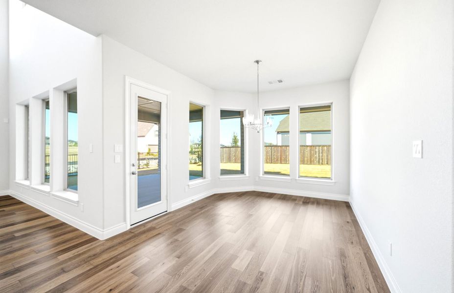 Spacious, unfurnished interior of a new home in Bridgeland 60′, Cypress (Image 19).