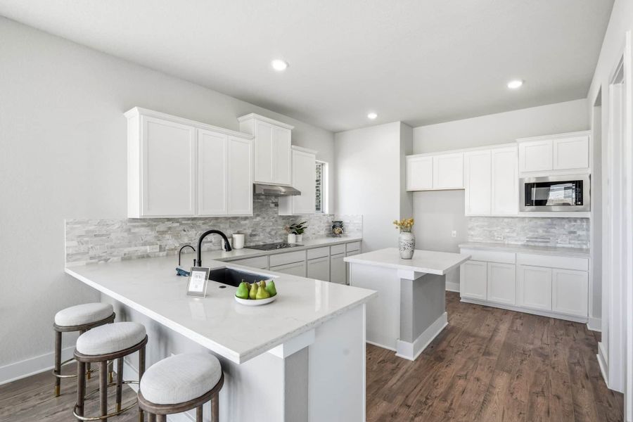 Furnished interior view inside a new home in Alsatian Oaks, Castroville (Image 20).