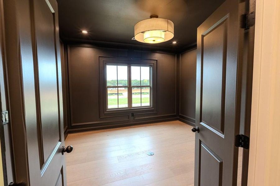 Spacious, unfurnished interior of a new home in , Hoschton (Image 44).