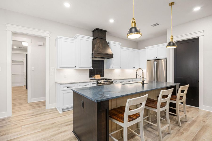 Image 44 of a home in .