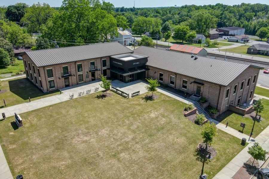 Image 49 of a home in Hemingway.