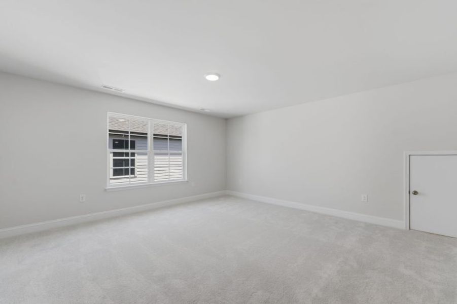 Spacious, unfurnished interior of a new home in Sullivans Reserve, Walkertown (Image 64).