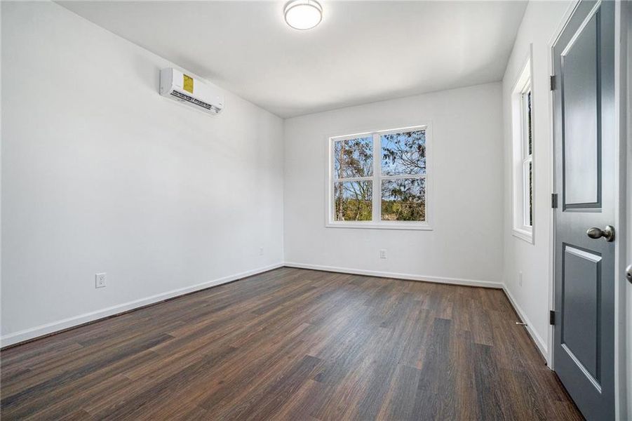 Spacious, unfurnished interior of a new home in , Atlanta (Image 22). Spacious, unfurnished interior of a new home in , Atlanta (Image 22).