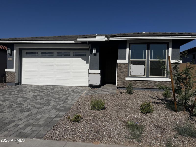 lot 31 RED IV lot 31 RED IV