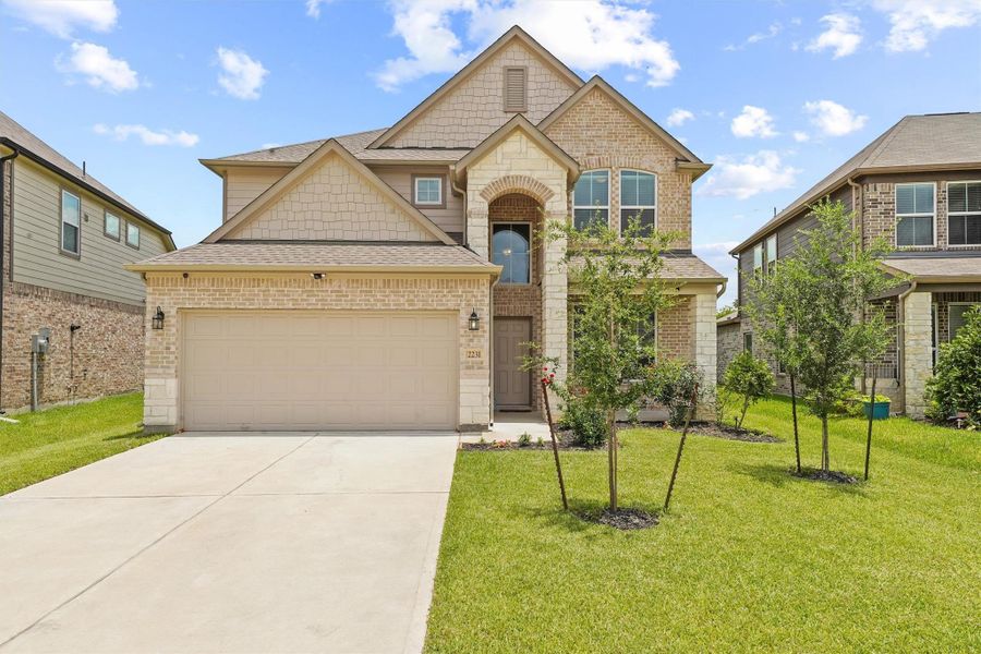 Image 33 of a home in Winfield Lakes. Image 33 of a home in Winfield Lakes.