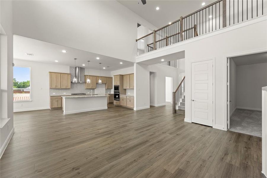 Furnished interior view inside a new home in Milrany Ranch, Melissa (Image 16). Furnished interior view inside a new home in Milrany Ranch, Melissa (Image 16).