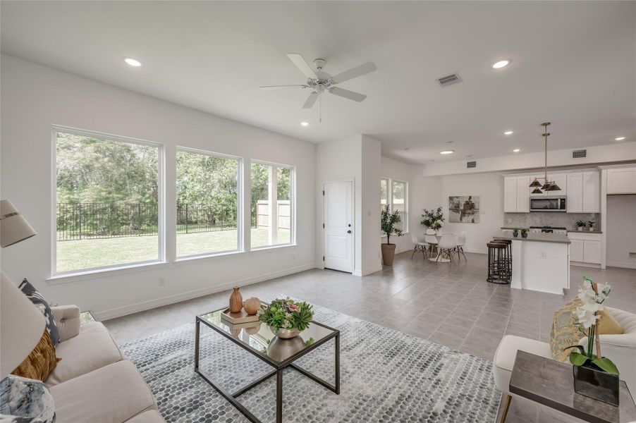 Furnished interior view inside a new home in , Missouri City (Image 16).