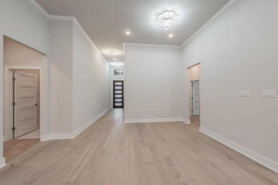 Spacious, unfurnished interior of a new home in , North Richland Hills (Image 17).