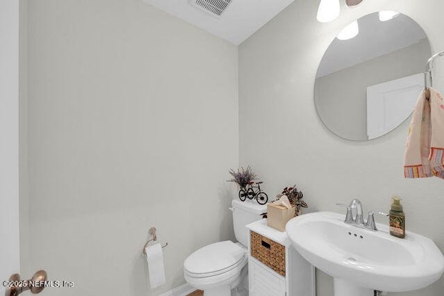 Furnished interior view inside a new home in Edinburgh Village, Jacksonville (Image 15). Furnished interior view inside a new home in Edinburgh Village, Jacksonville (Image 15).