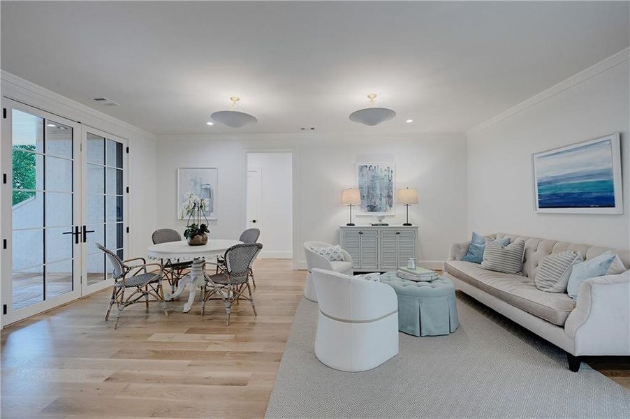 Furnished interior view inside a new home in , Atlanta (Image 91). Furnished interior view inside a new home in , Atlanta (Image 91).