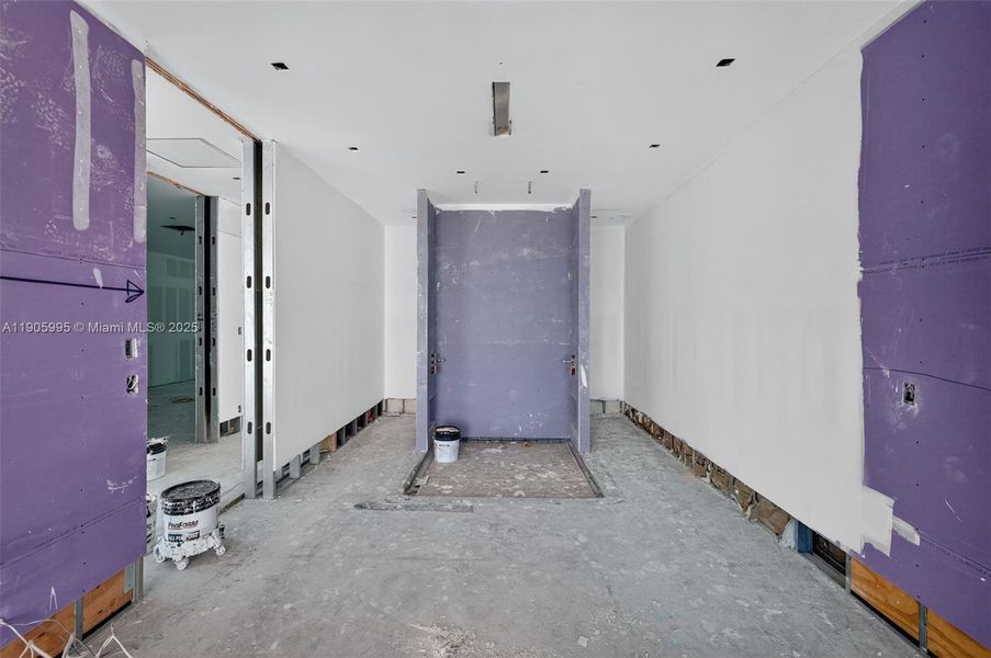 Actual photo as of Oct 31, 2025