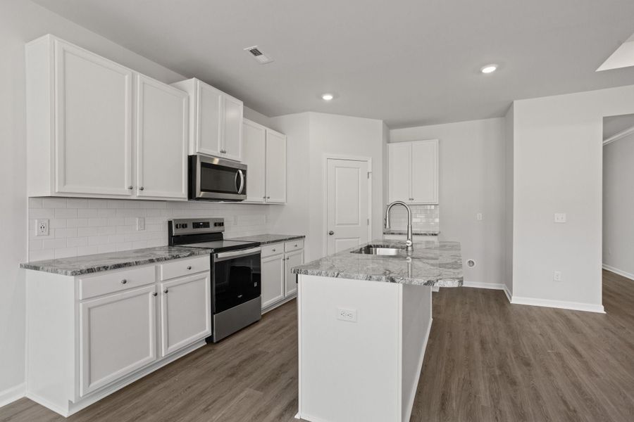 3br New Home in Woodruff, SC.  - Slide 18