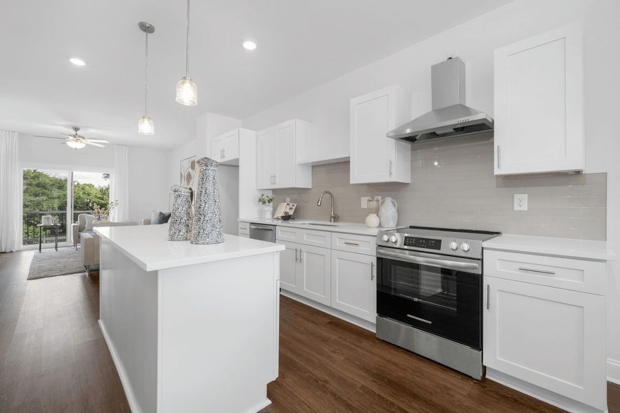 Representative furnished interior of a home built from the Units A-F by Red Cedar Homes in West End Townhomes, Charlotte (Image 8).