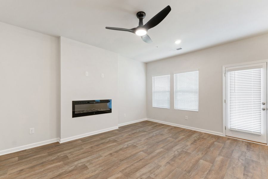 Hampton, GA New Home.  - Slide 8