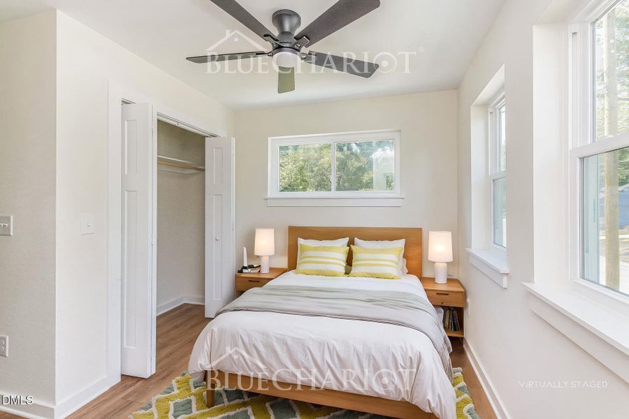 14-photo-VS---Bedroom-f7873eae-da9f-449f