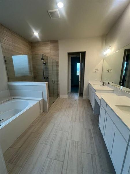 Image 24 of a home in Fannin Ranch.