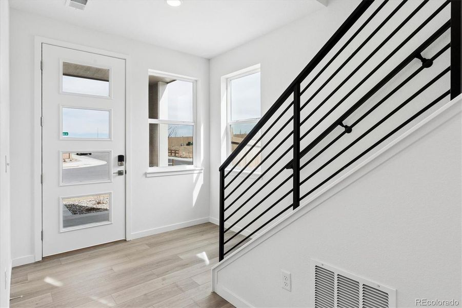 Spacious, unfurnished interior of a new home in The Summit at Meridian, Englewood (Image 14).