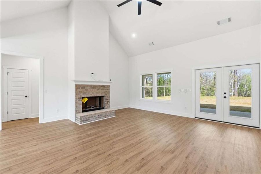 Spacious, unfurnished interior of a new home in , Covington (Image 38).