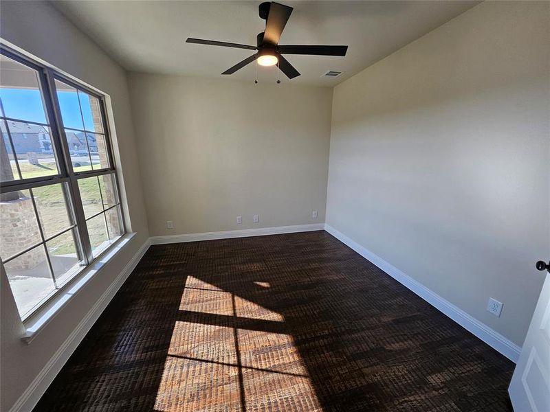 Spacious, unfurnished interior of a new home in Trails of Trenton, Trenton (Image 11).