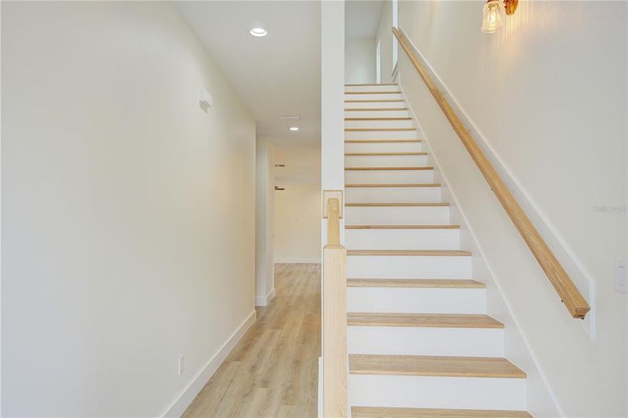 Spacious, unfurnished interior of a new home in , Mount Dora (Image 24). Spacious, unfurnished interior of a new home in , Mount Dora (Image 24).
