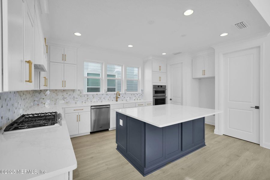 Furnished interior view inside a new home in , Ponte Vedra (Image 11).