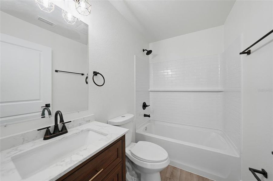 Furnished interior view inside a new home in , Arcadia (Image 13).