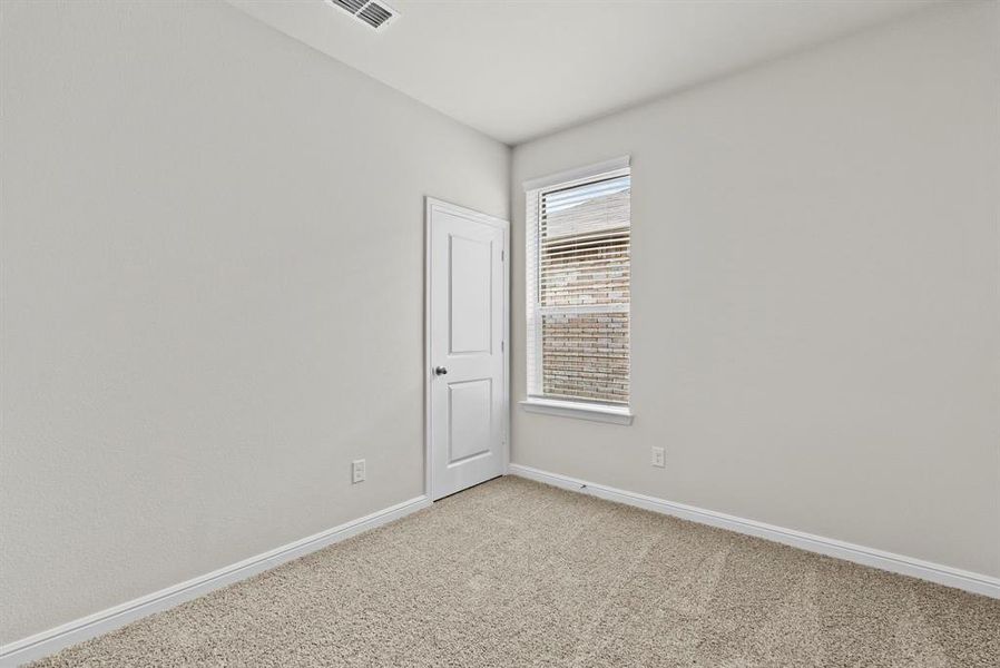 Spacious, unfurnished interior of a new home in Terra Trace, Fort Worth (Image 12). Spacious, unfurnished interior of a new home in Terra Trace, Fort Worth (Image 12).