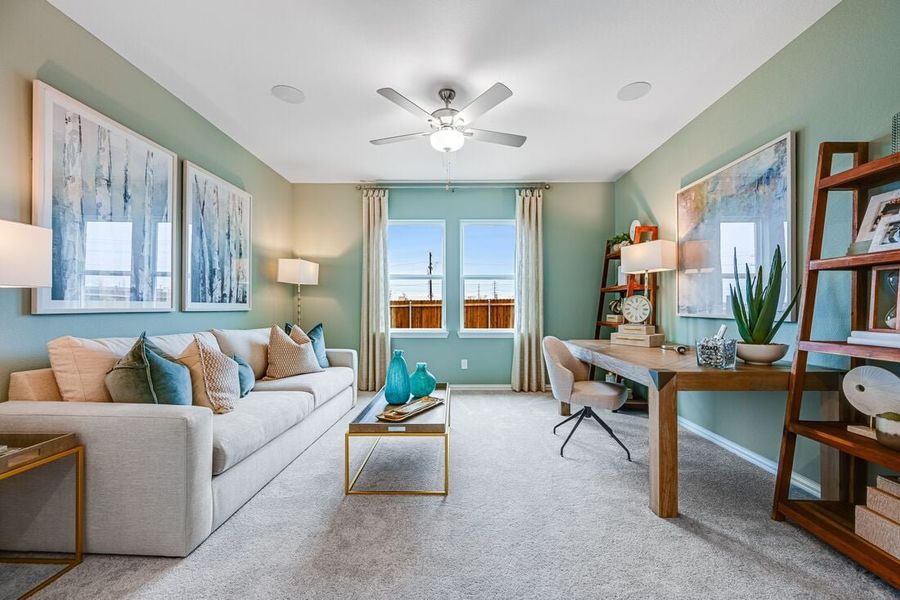 Furnished interior view inside a new home in River Ridge, Crandall (Image 11).