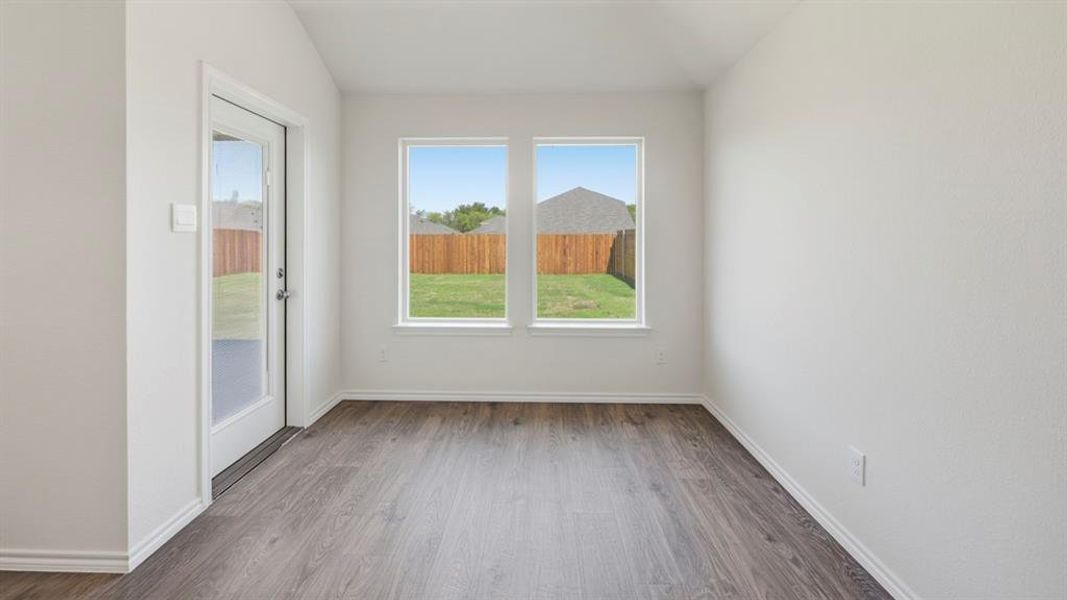 Spacious, unfurnished interior of a new home in Frontier Pointe, Princeton (Image 29).