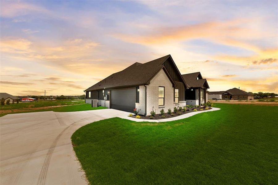 8500 Wild Colt Dr
Godley, TX 8500 Wild Colt Dr
Godley, TX