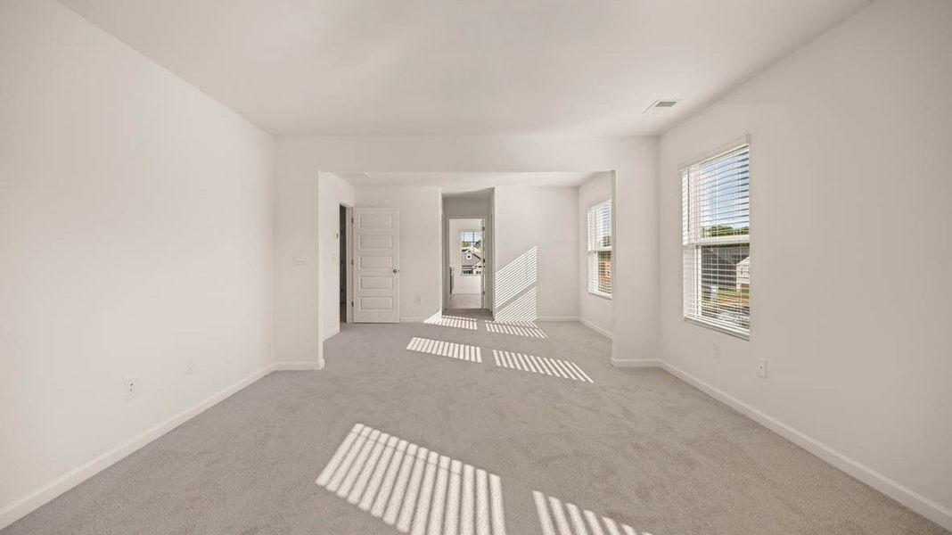 Spacious, unfurnished interior of a new home in Estates at Deer Hollow, Grovetown (Image 28).