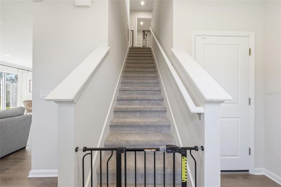 Spacious, unfurnished interior of a new home in Lakewood Park, Deland (Image 22).