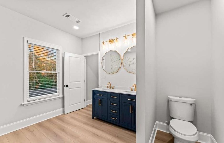 Furnished interior view inside a new home in , Atlanta (Image 13).