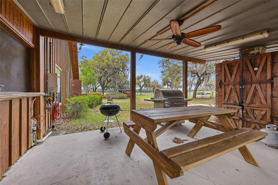 Exterior details and patio area of a home in , Bronson (Image 33).