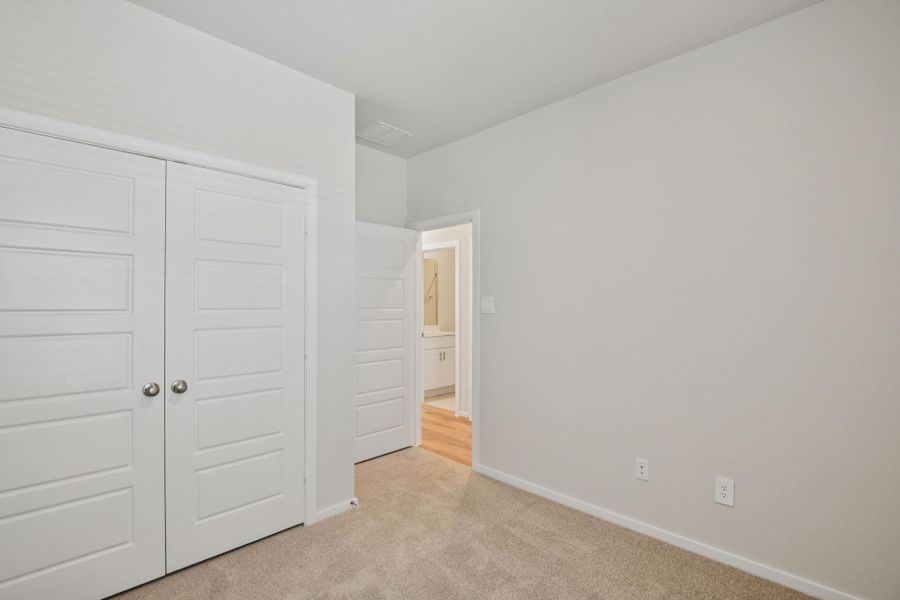 Spacious, unfurnished interior of a new home in Sanford Farms - Traditional Series, Waller (Image 36).