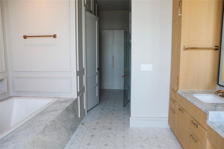 Full Bathroom with Tub, Shower, water closet and walk-in shower Full Bathroom with Tub, Shower, water closet and walk-in shower