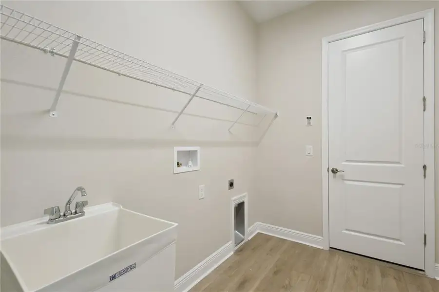 Furnished interior view inside a new home in Triple Creek, Riverview (Image 6).