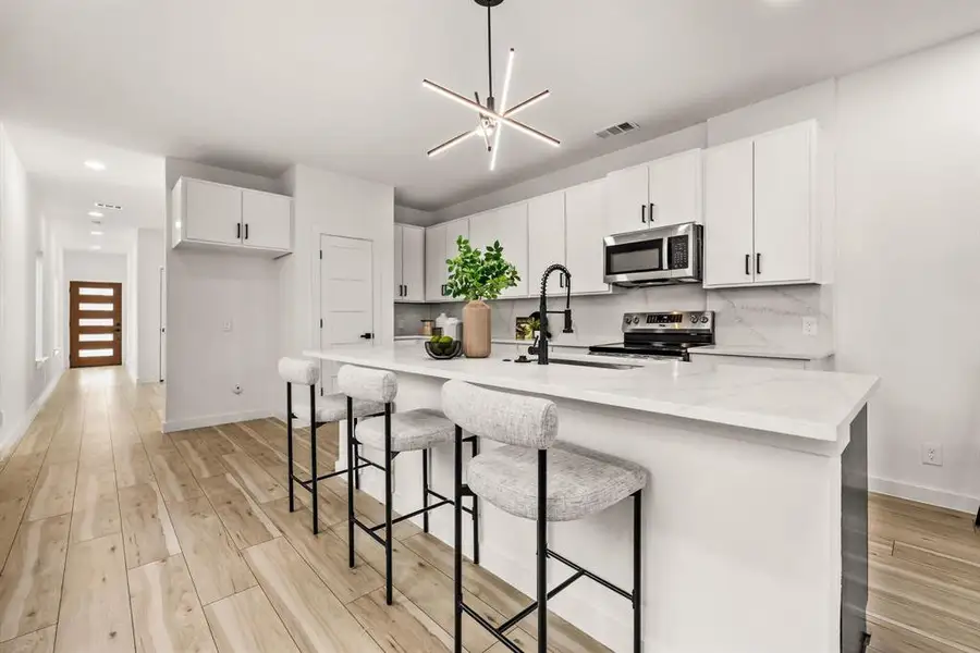 Furnished interior view inside a new home in , Dallas (Image 3). Furnished interior view inside a new home in , Dallas (Image 3).