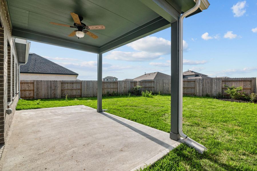 The Waring III- Rear Covered Patio The Waring III- Rear Covered Patio