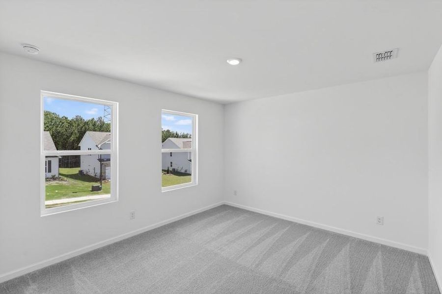 Spacious, unfurnished interior of a new home in Heritage River, Euharlee (Image 17).