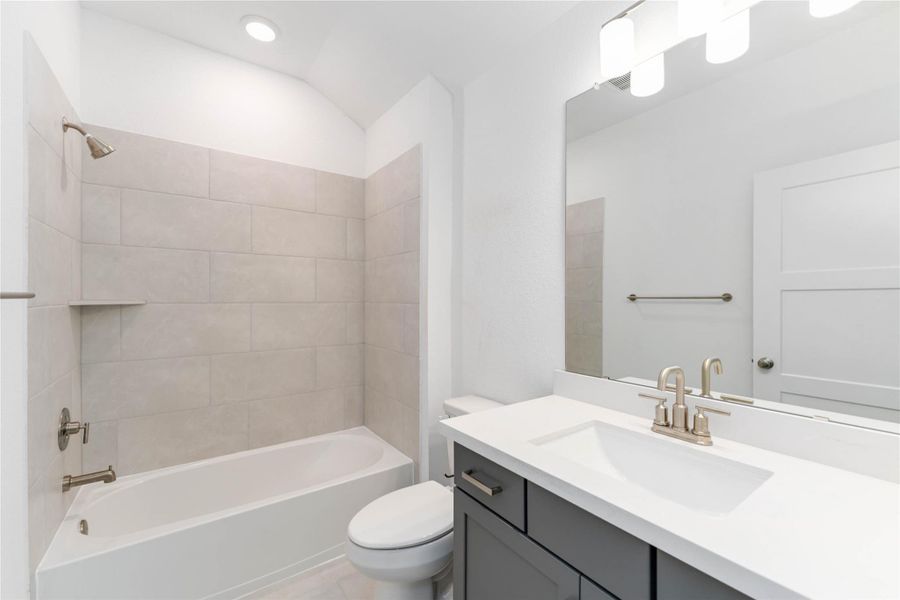 Furnished interior view inside a new home in Elyson, Katy (Image 11).