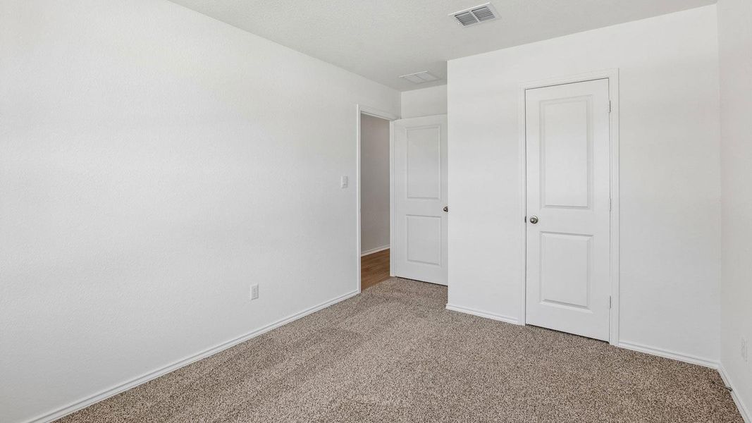 Spacious, unfurnished interior of a new home in Valverde, Bastrop (Image 15). Spacious, unfurnished interior of a new home in Valverde, Bastrop (Image 15).